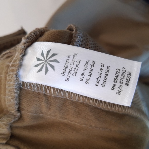 EUC Athleta Skirt Dark Khaki Sz 4 - Picture 3 of 5